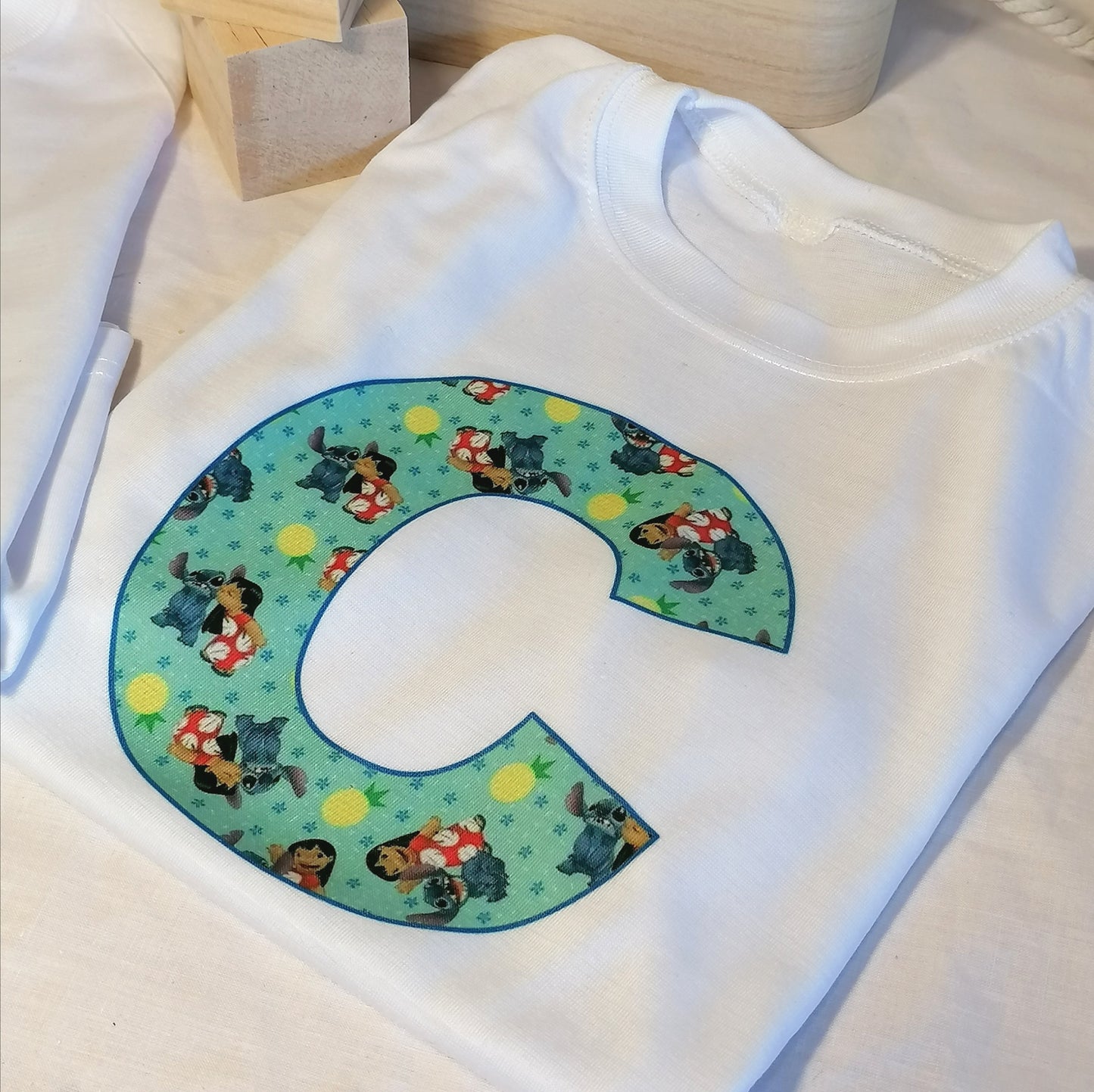 CAMISETA Inicial